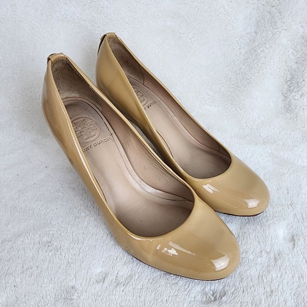 Tory Burch Yellow Patent All Leather Slip On Stilleto Mid Heels Pumps Size 6M